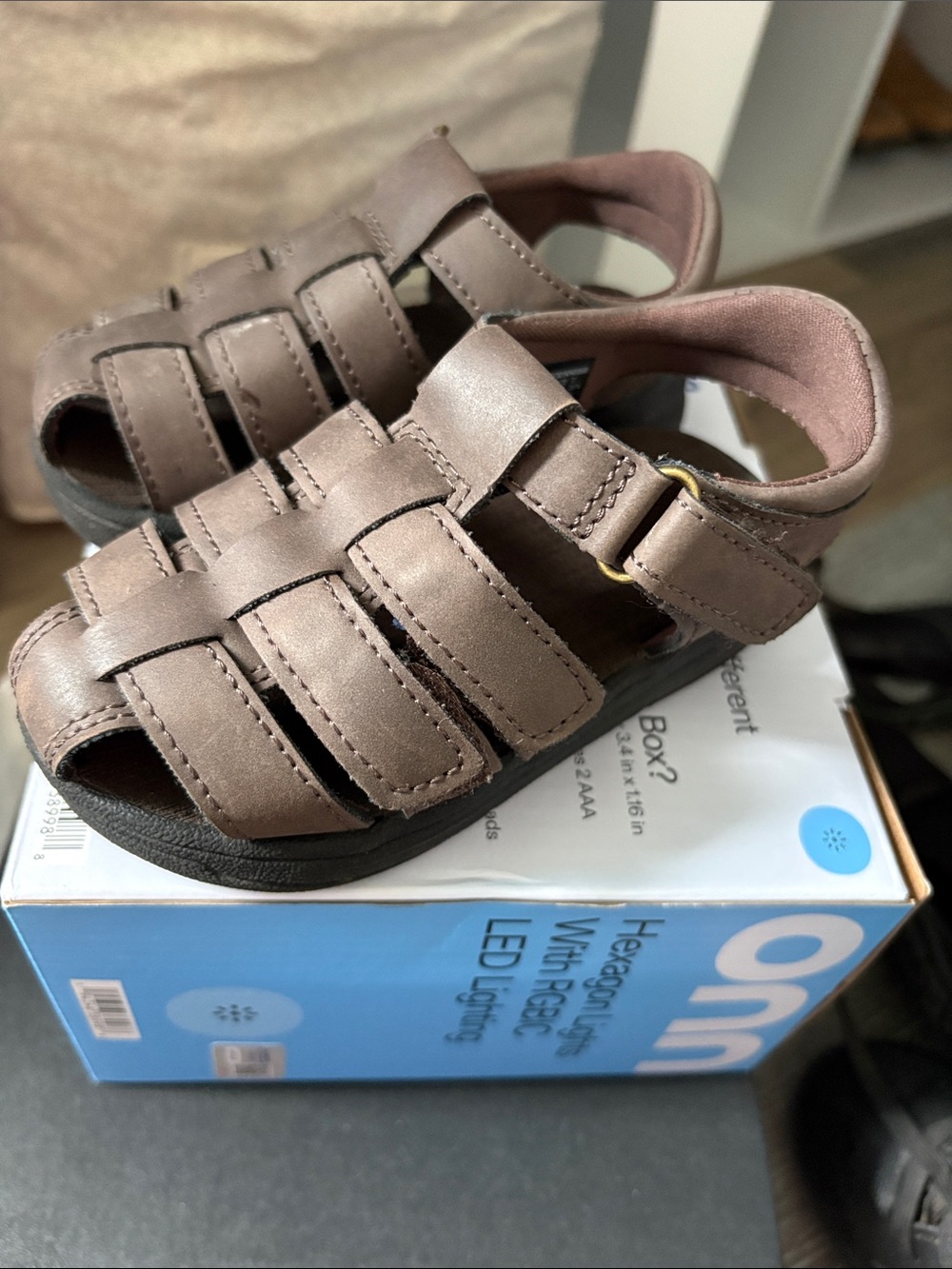 Sandals toddler size 7